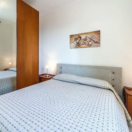 Locazione Turistica Baia Blu Side Apartment *